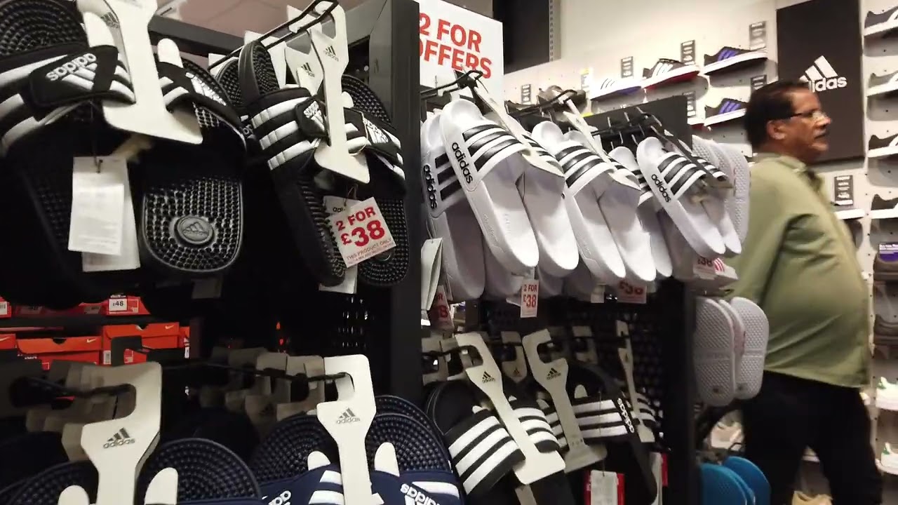SPORTS DIRECT WEMBLEY LONDON