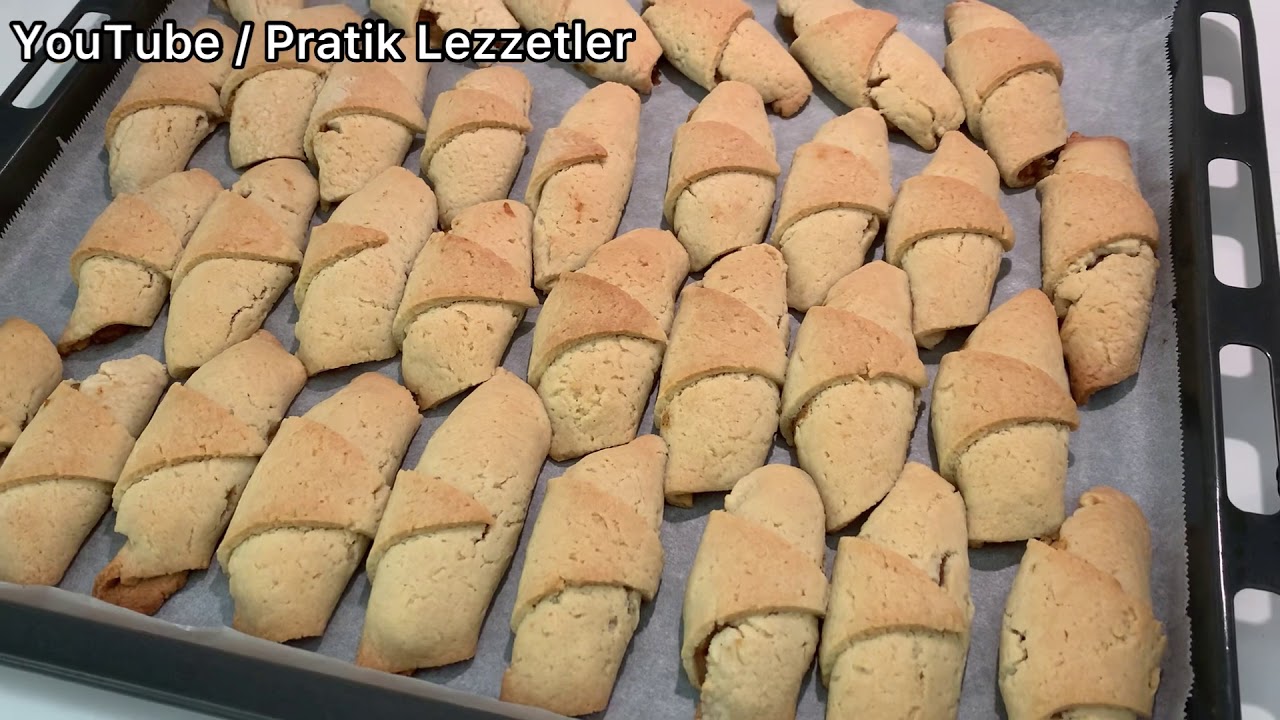 Kıyır Kıyır Elmalı Pasta Tarifi💯💯 Bildiğiniz b&uuml;t&uuml;n tarifleri unutturan lezzet👍🏻 Pratik Lezzetler