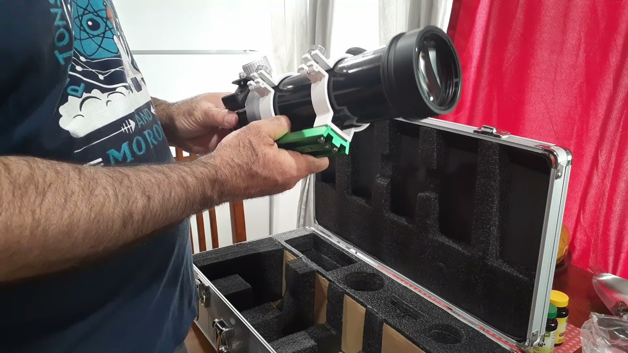 Desempacado de telescopio Evostar 72ED Apo