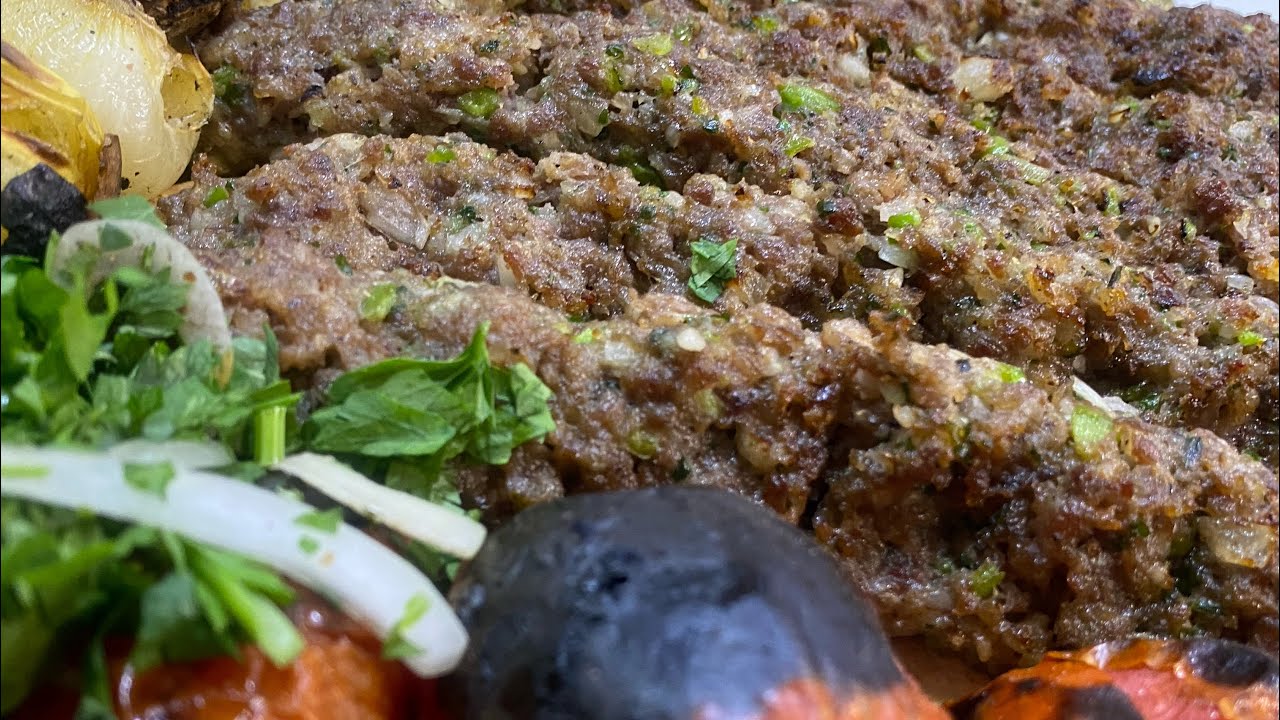 اسرا  اكلة الكباب الديري على اصولها مع الشيف انور