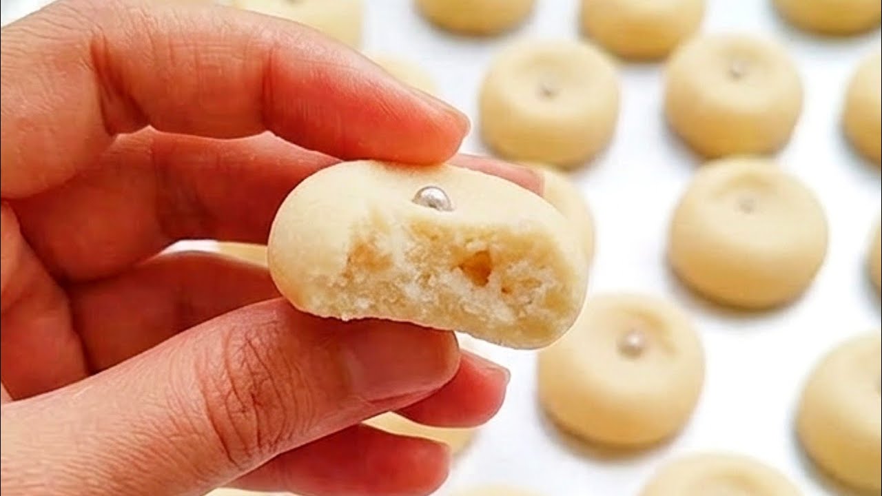 غريبة العيد الدايبة.. بـ 3 مكونات بس 🥮✨ || مستحيل تفرش منك تاني ✨