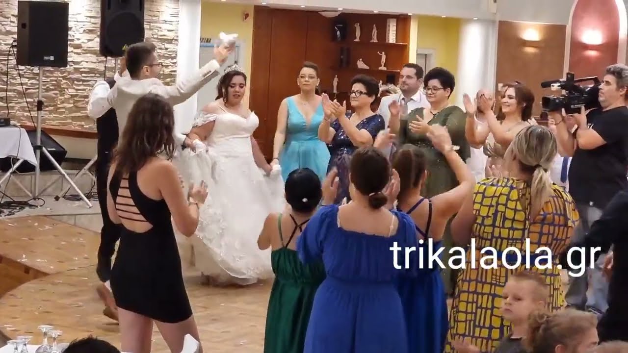 Τρίκαλα Γάμος Στέφανα Βαλομάνδρι Χρυσοβαλάντης Κούτσικος Αφροδίτη Ντούτσια γλέντι χορός 2022