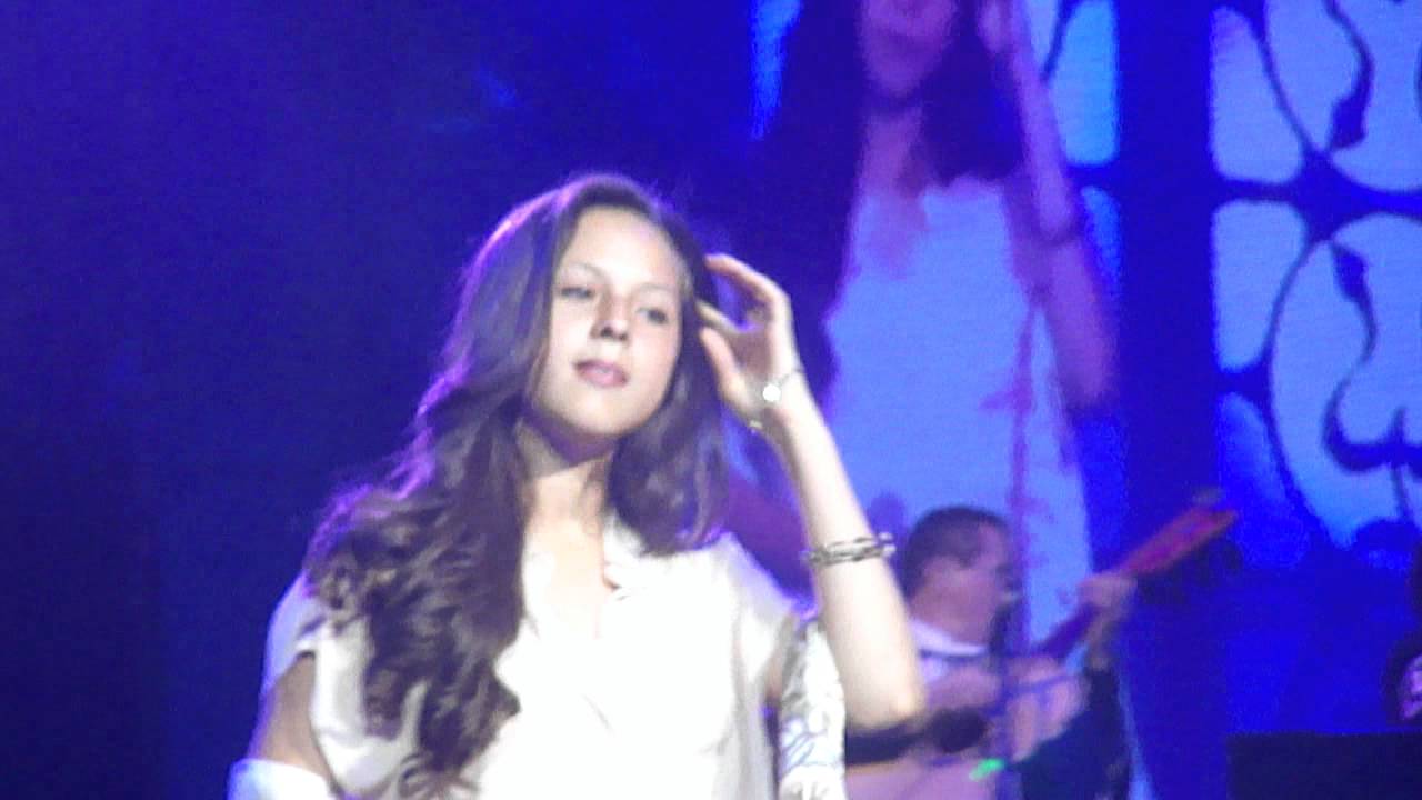 Aneliz Aguilar, Hija de Pepe Aguilar canta en el Auditorio Telmex 5-18-12
