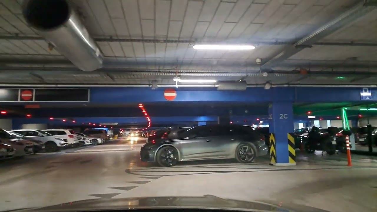 Forum Gdańsk, wjazd na parking