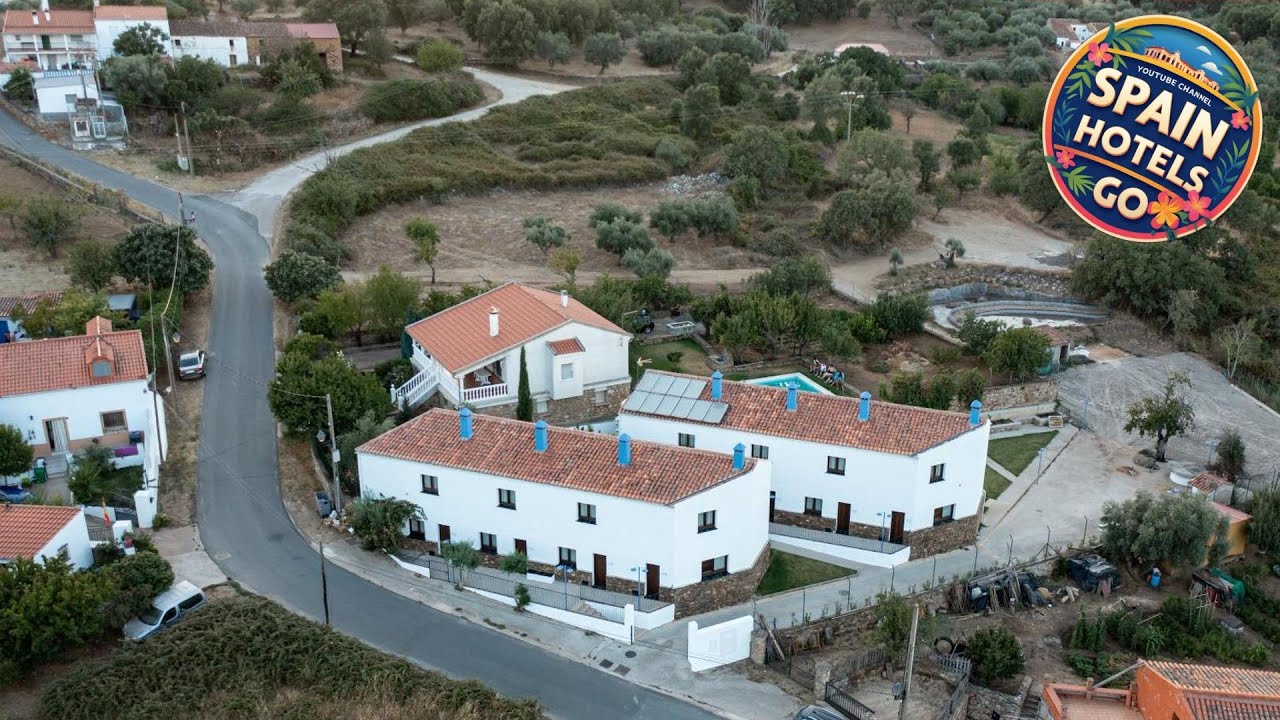 Apartamentos Rurales la Campina | Valencia de Alcantara, Spain | Hotel Review 🌟