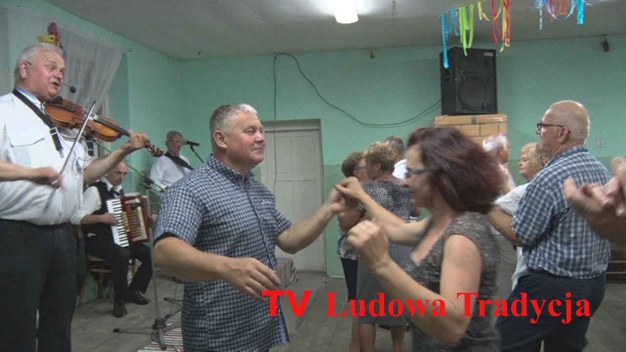 2017 - Zabawa pd Radomiem - Zdzisław Kwapiński nastrojowo śpiewał do tańca !