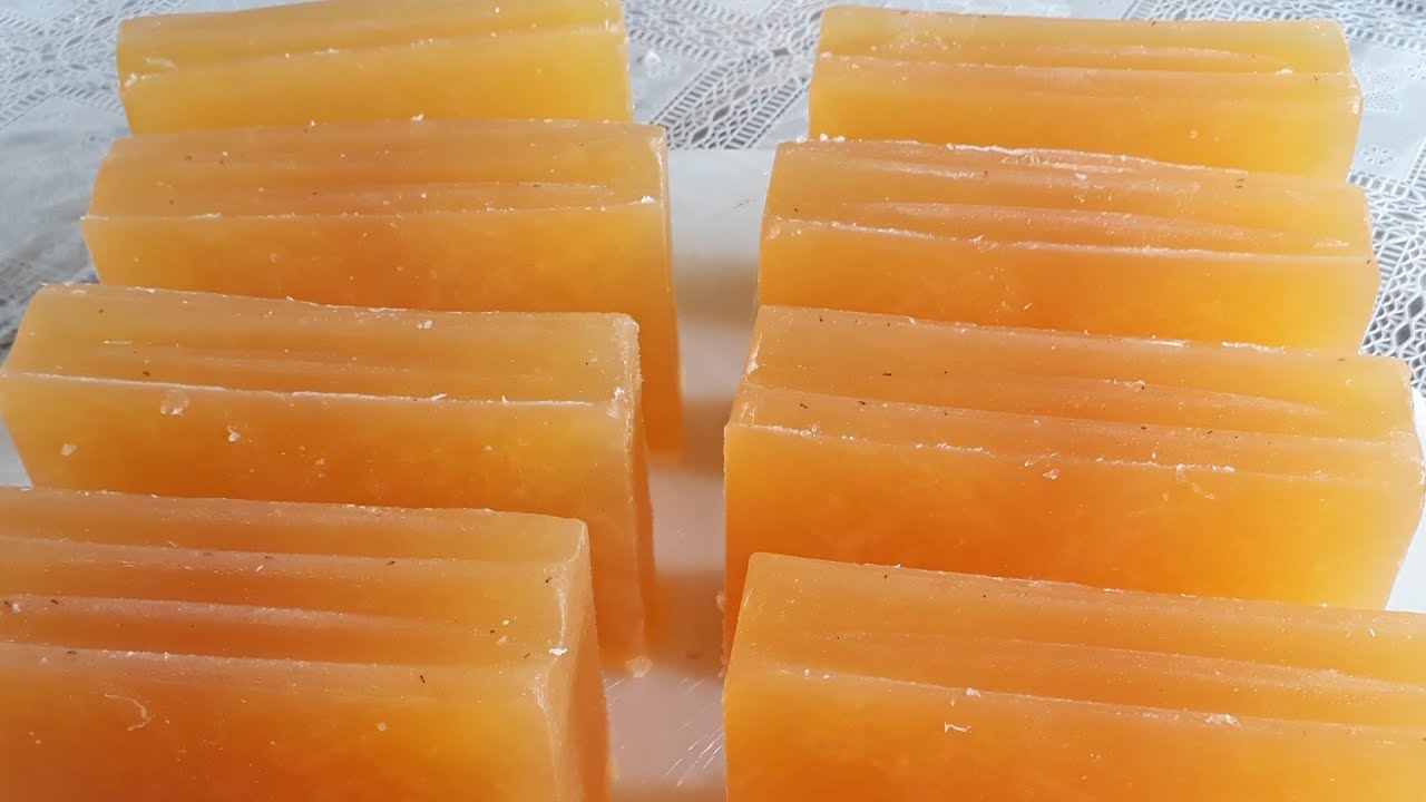 SABÃO GLICERINADO COM BANHA DE PORCO POTENCIALIZADO