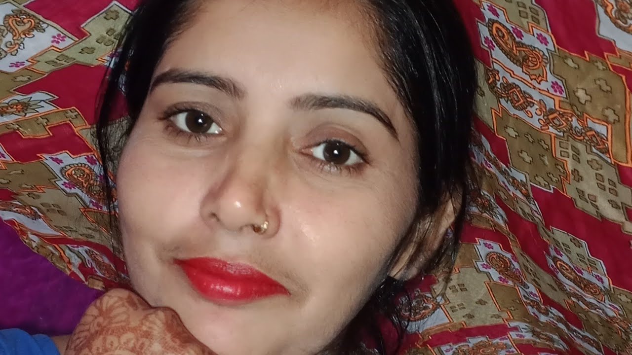 हैलो दोस्तो गुड मॉर्निंग हमारे लाइव में मीठी भरी बातें करते हैं