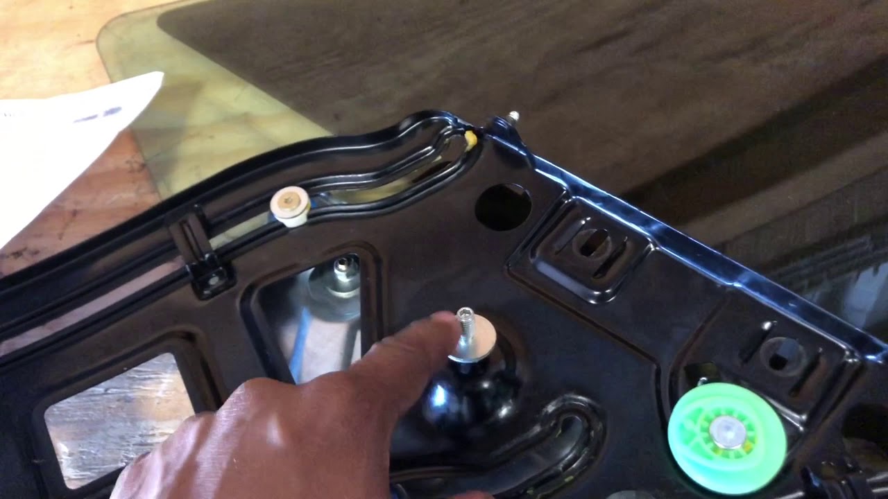 Audi A4 Cabriolet Back Window Regulator Replacement