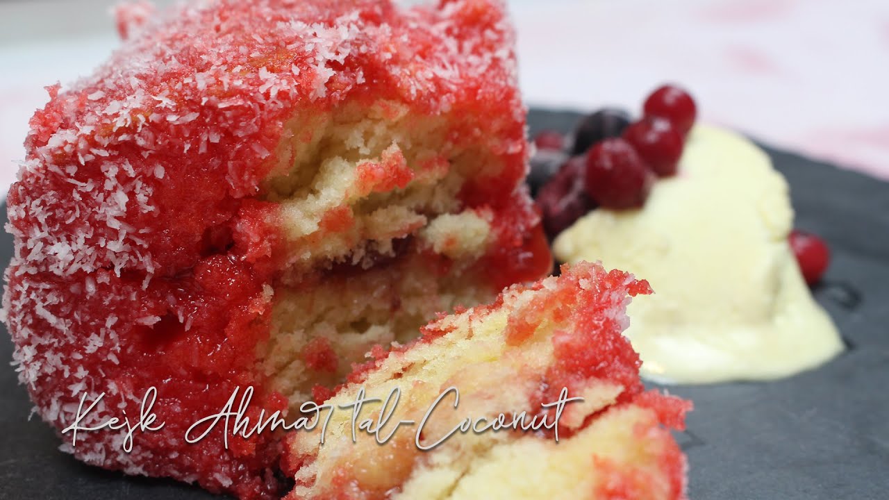 Kejk Aħmar tal-Coconut - Red Coconut Cake