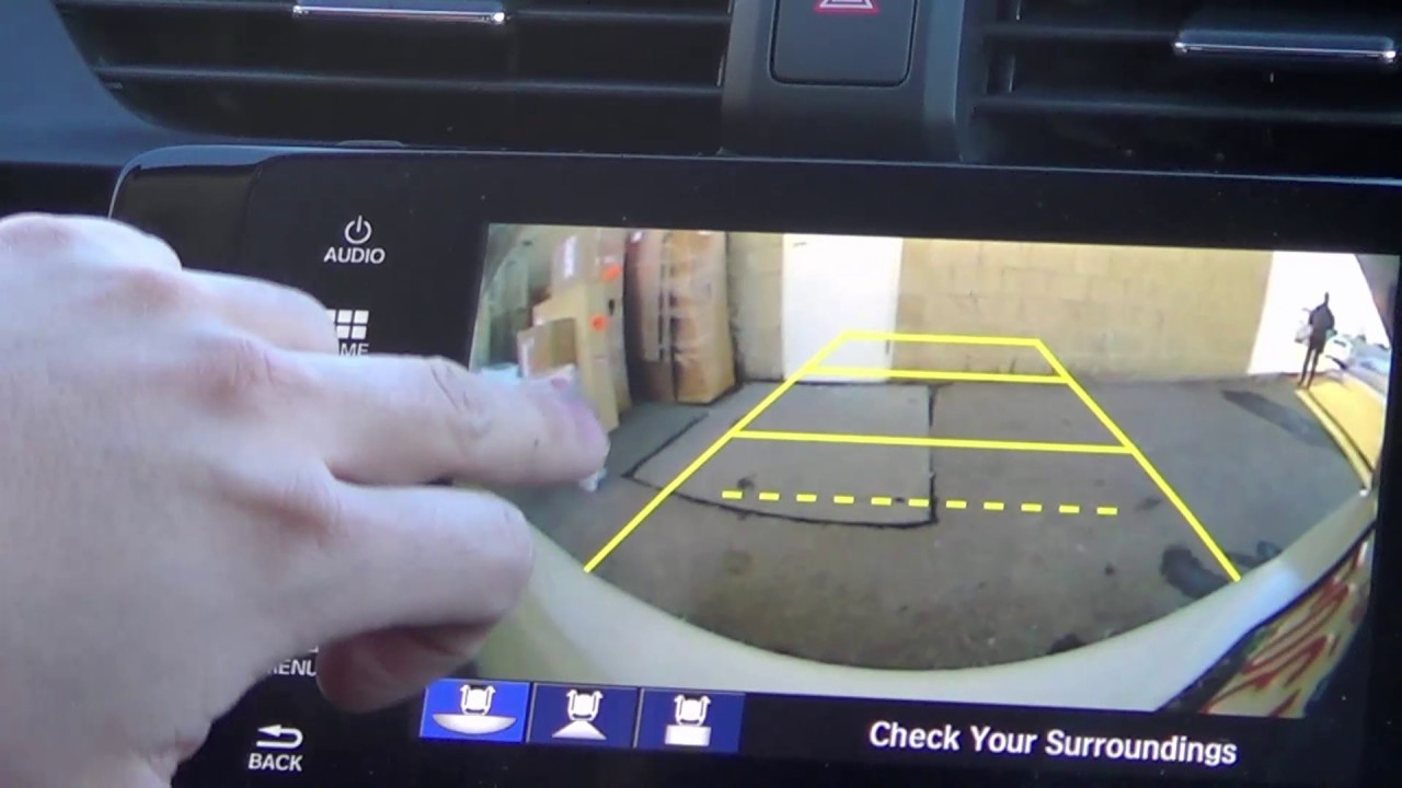 2017 Honda Civic : Backup Camera