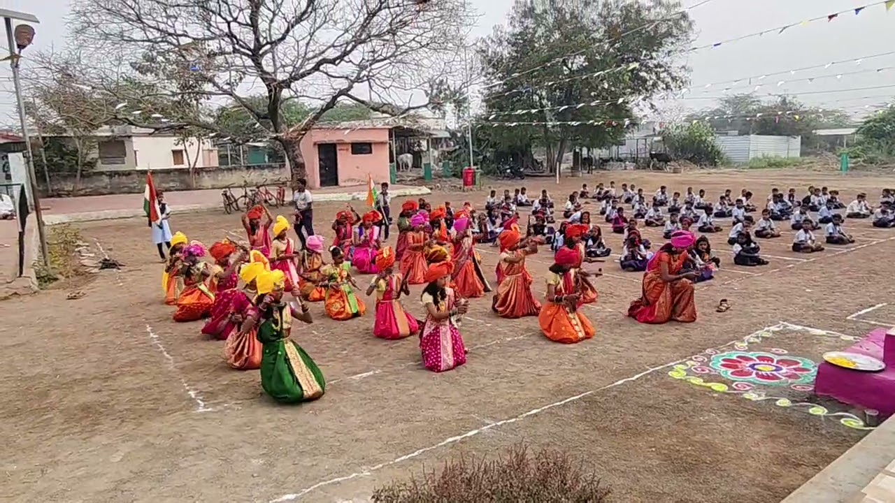 मारकडवाडी शाळेचा अप्रतिम लेझीम डान्स देश रंगीला #deshbhakti