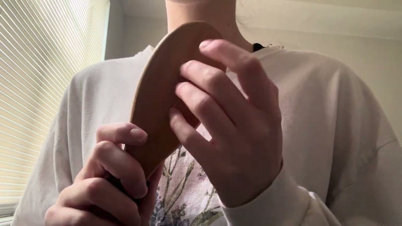 ASMR Curling your Hair (no talking) -brushing, parting, tongue clicking- 