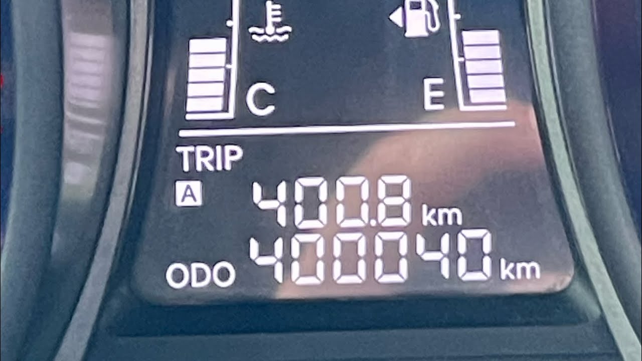 400 mil no HB20 1.0 3 cilindros foram 10 voltas no planeta terra 😄😄