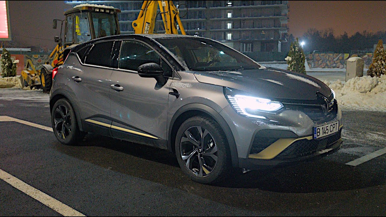Renault Captur 2024 Night Lights