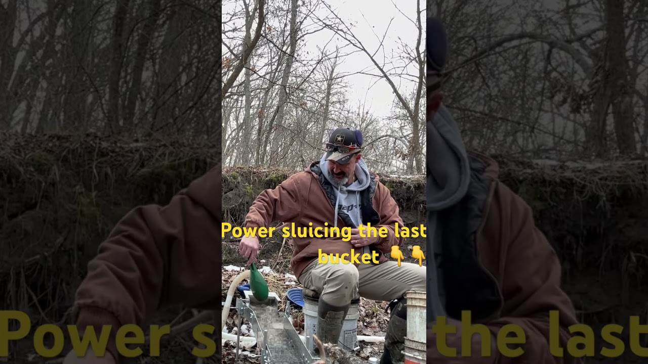 Running a Goldhog power sluice ✨✨#gold #goldpanning #goldmining