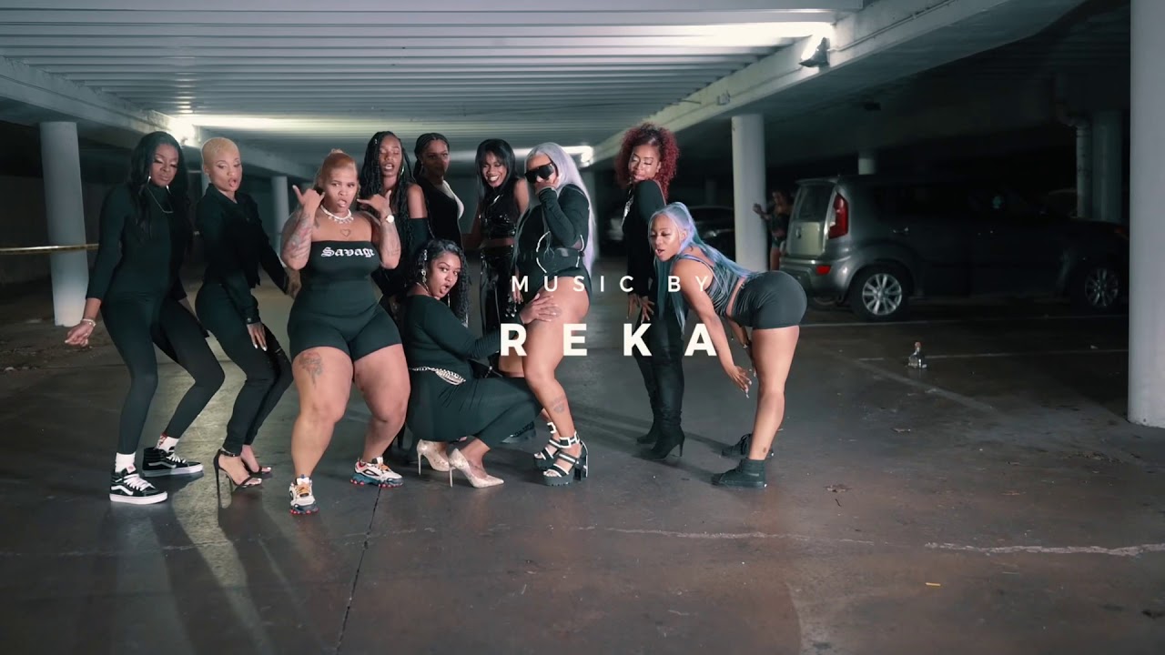 Reka- Love Me (Official Music Video)
