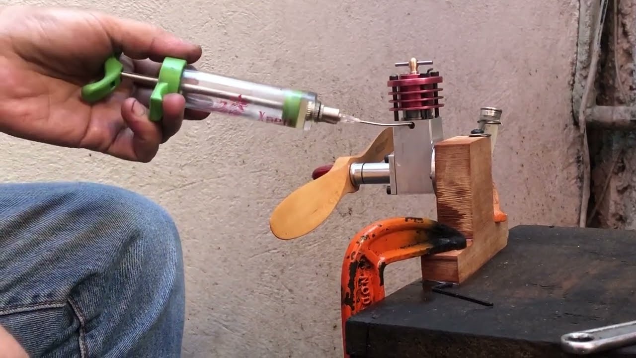 Boll Aero homemade diesel model engine first run after some fixes…