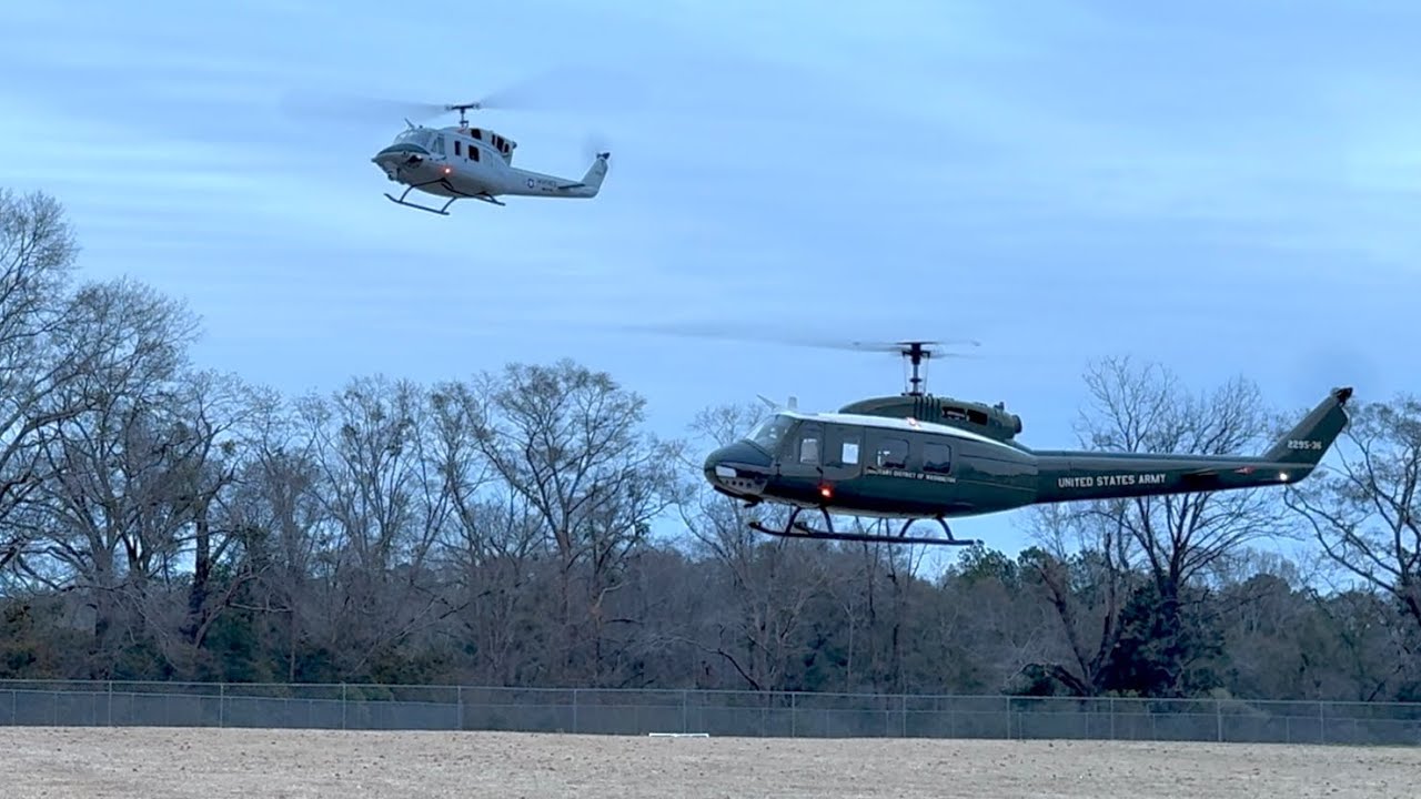 Roban800 UH-1D and UH1-N tandem flight 