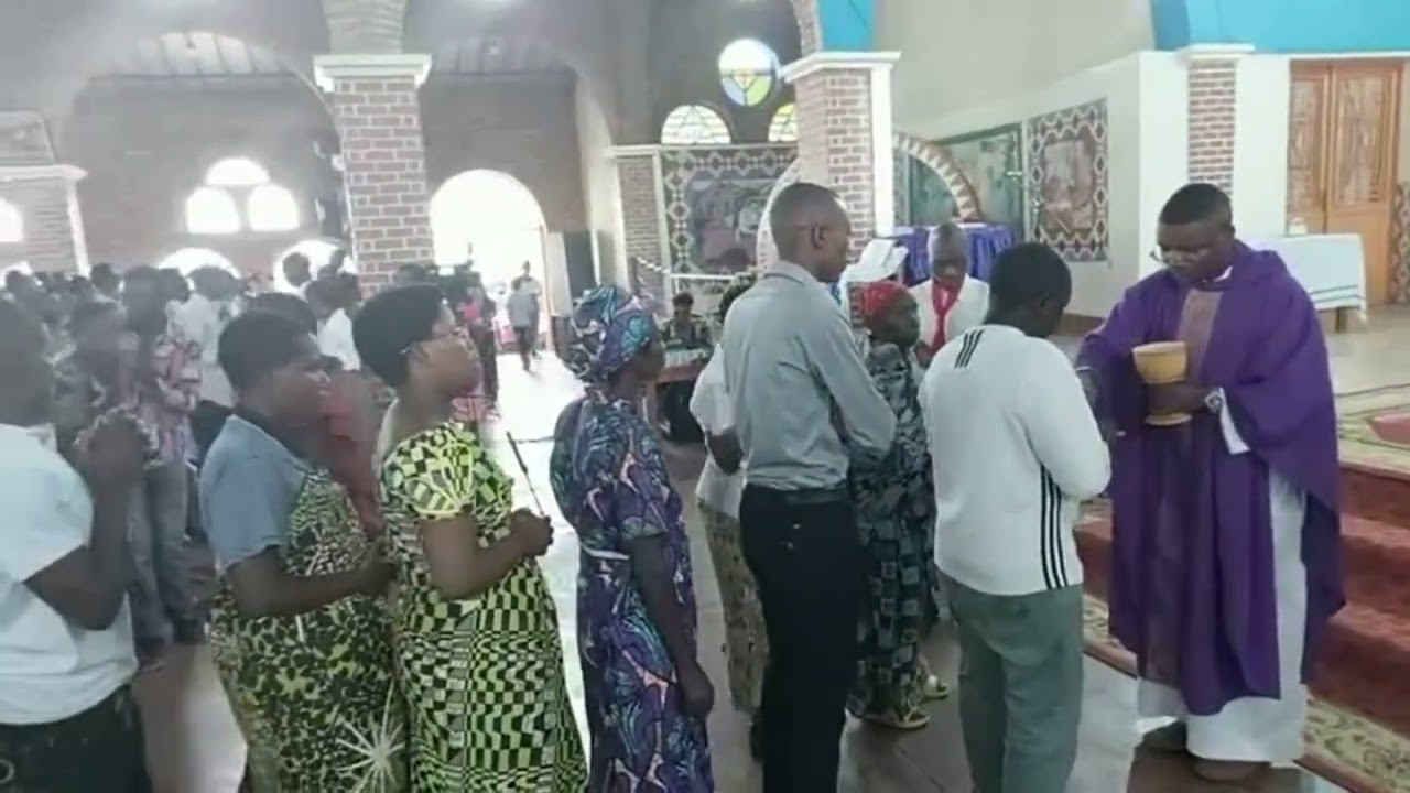 Umukama Yezu [Inzara Nshonje] – Paroisse Kamenge