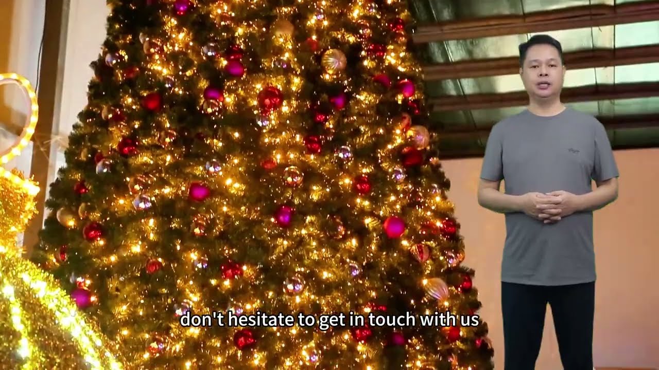 Your Outdoors with Hoyechi&rsquo;s 18-Foot Giant Christmas Tree | Perfect for Commercial Decorations