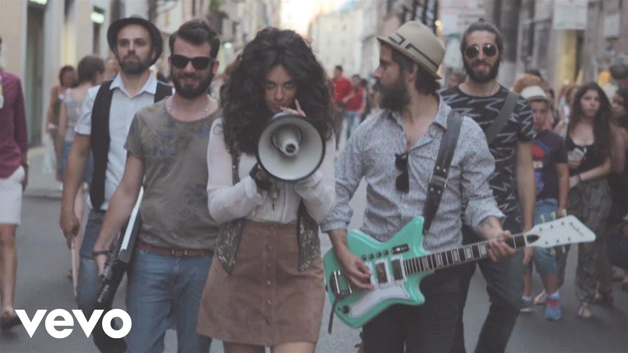 Santa Margaret - Vieni a gridare con me