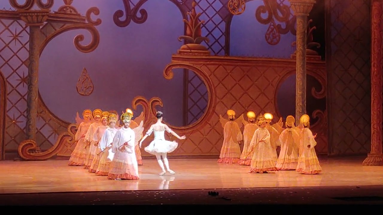 Cascanueces Teatro Teresa Carreño 2021 2do acto angelitos 