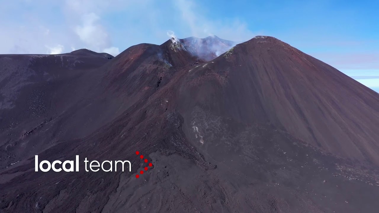 Il cratere di Sud-Est dell'Etna dopo i forti parossismi di febbraio: le immagini dal drone