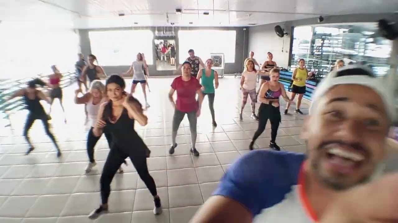 Aula de ritmo matutino 