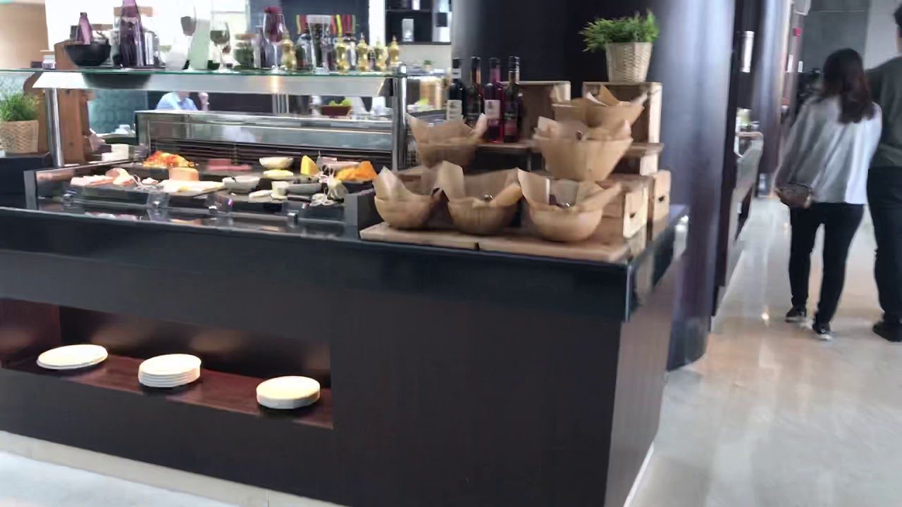Oryx Rotana doha breakfast
