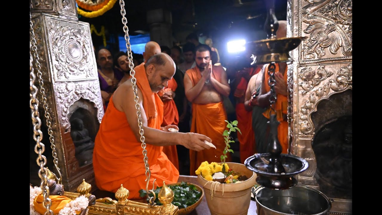 ಉಡುಪಿಯ ಶ್ರೀ ಕೃಷ್ಣ ಮಠದಲ್ಲಿ ಚಾಂದ್ರ ಶ್ರೀ ಕೃಷ್ಣ ಜನ್ಮಾಷ್ಟಮಿ