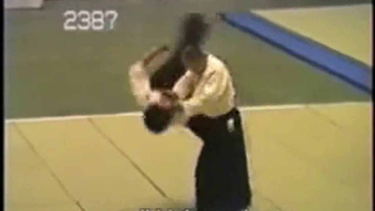 Old-school, powerful Aikido - Hiroshi Isoyama