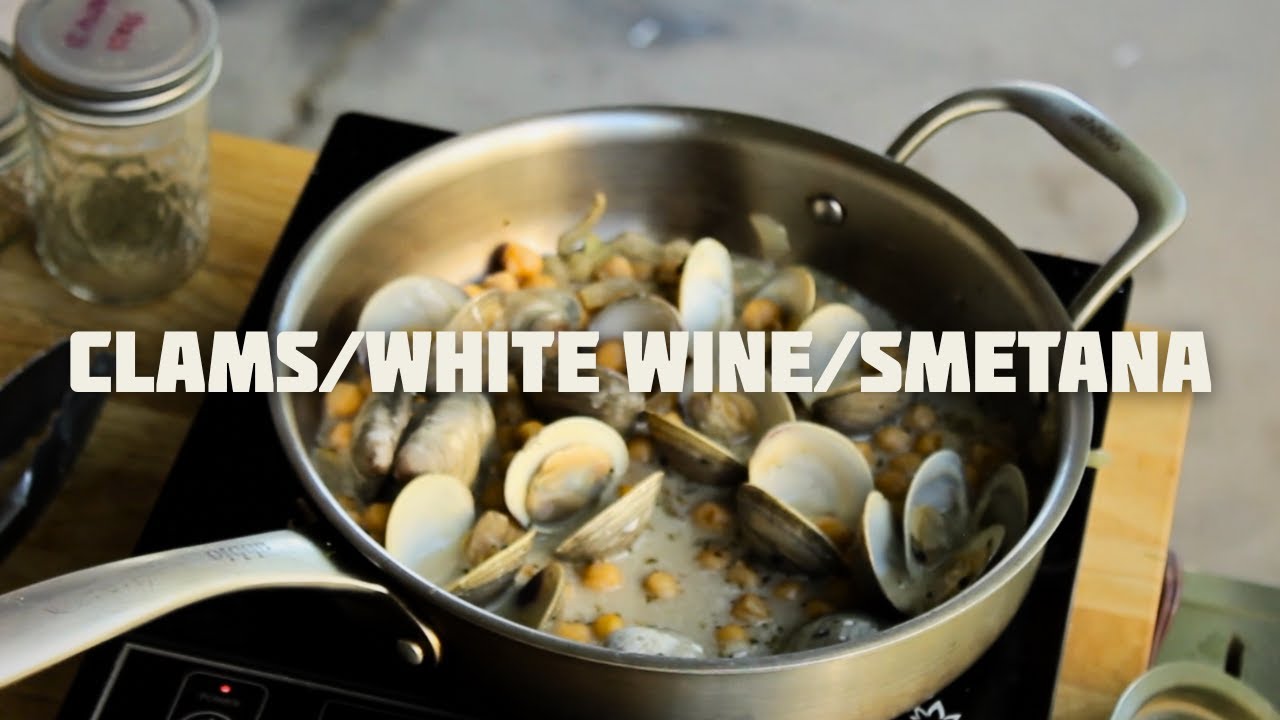 how to cook clams (white wine & smetana)