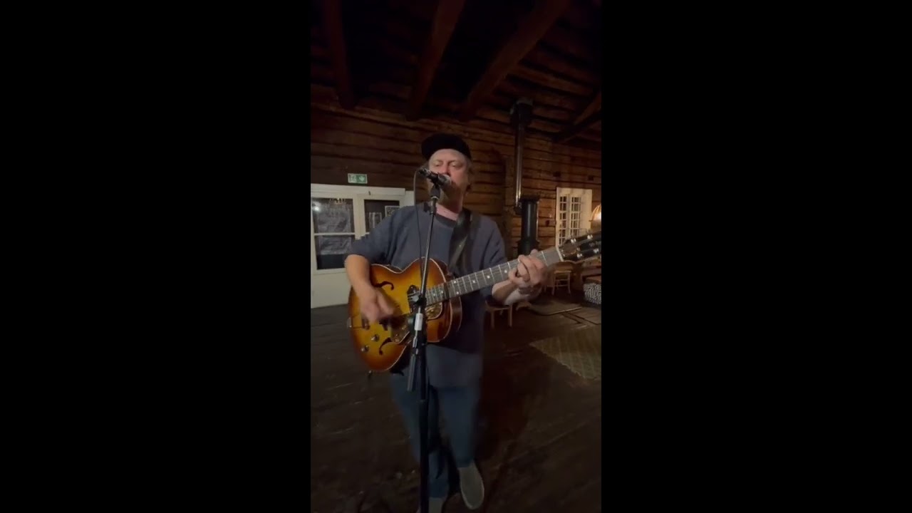 Danne &Ouml;sterlund - Roadrunner Cover