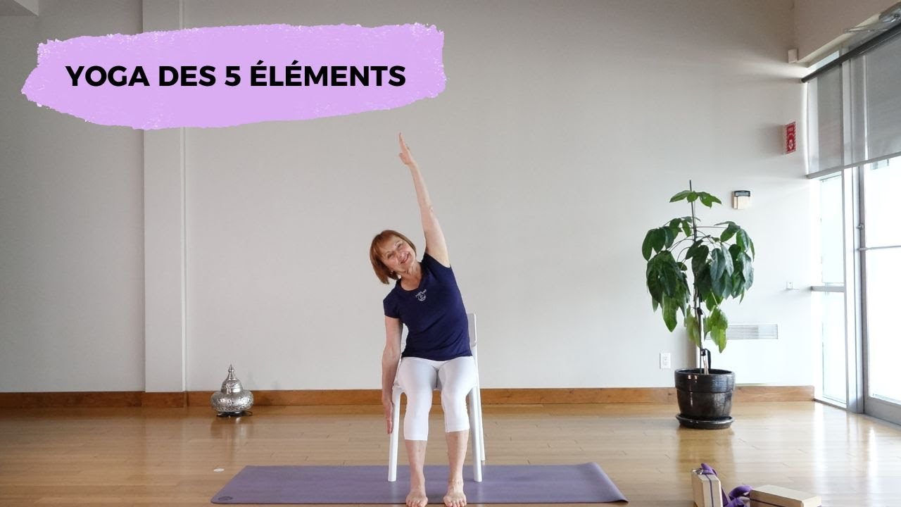 20 minutes de yoga sur chaise avec les 5 éléments | YOGA TOUT (Français)