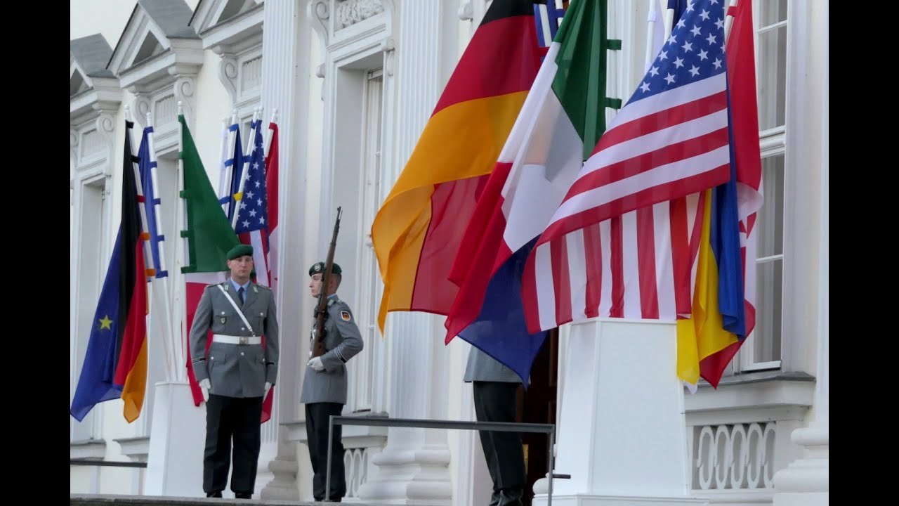 Defilee G7 Parlaments-Präsidenten Schloss Bellevue