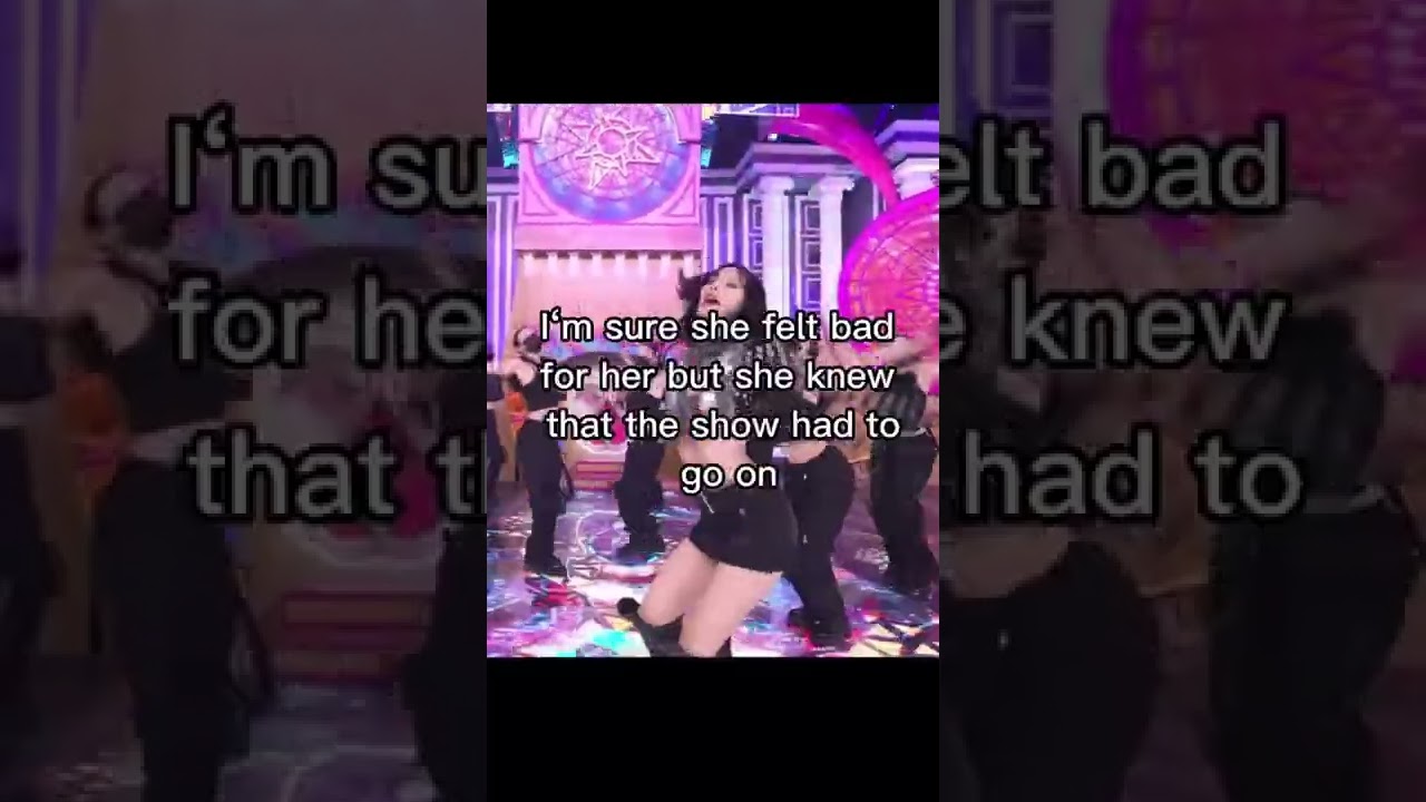Lisa and her backup dancer being professional ✨