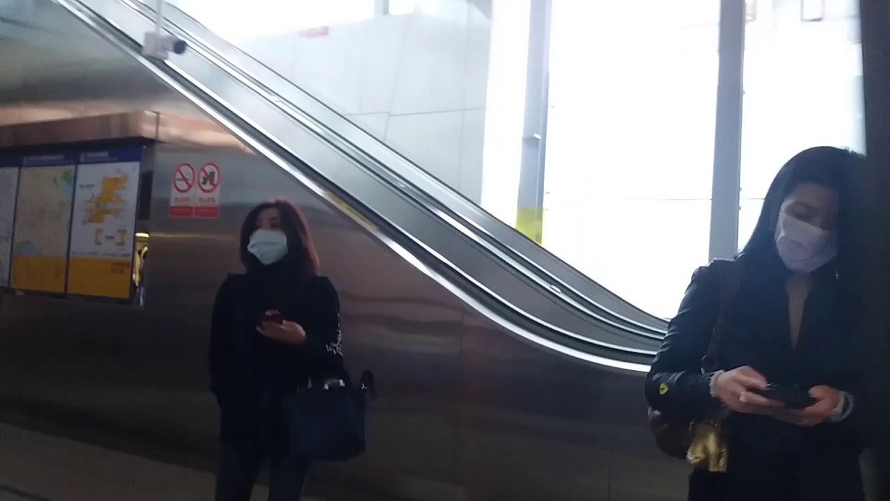 Nangang Exhibition Center, Gangqian (MRT)