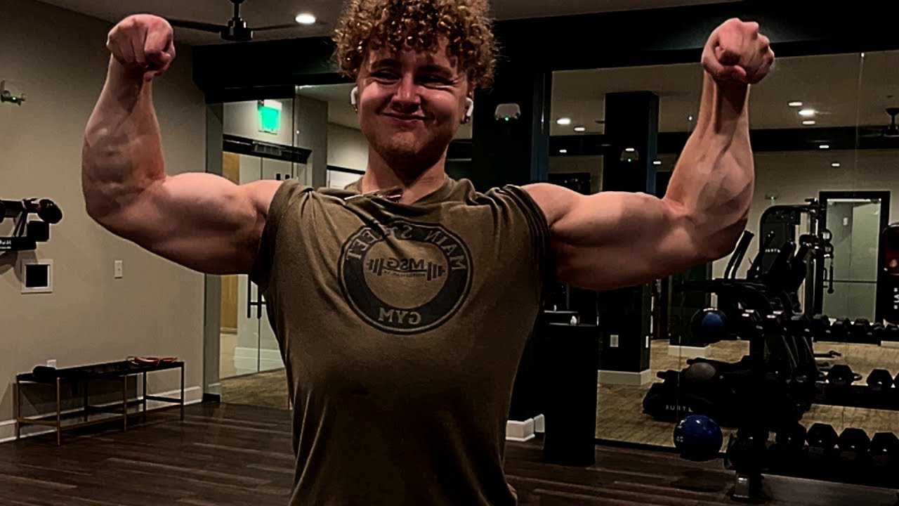 ARM DAY AT 7AM (pain)