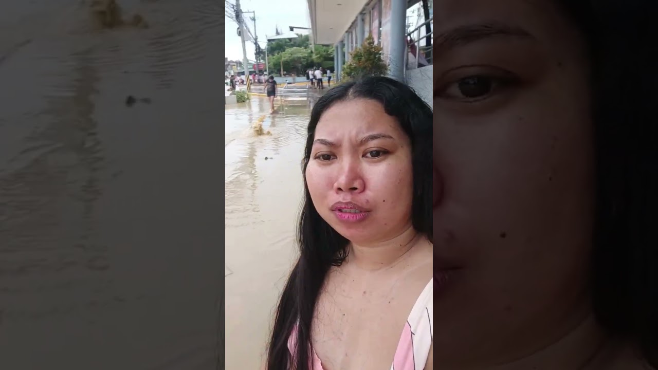 Gidagsa nga Beach Resort! 🤣                    Kay daghan ug Gold