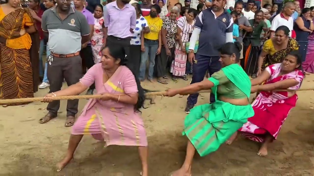 කඹ ඇදිමේ කාන්තා මහා තරගය බලය ජවය ශක්තිය /Women's tug-of-war competition