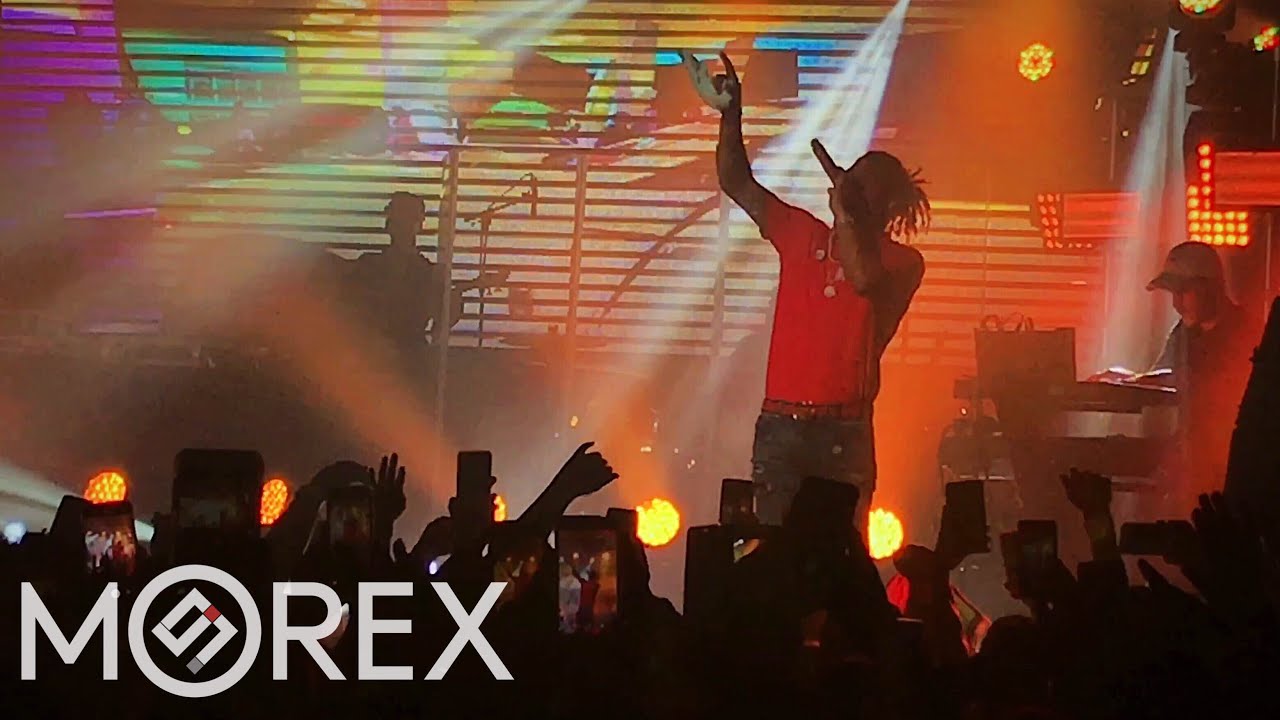 Ozuna - No Quiere Enamorarse / Ella y Yo / Escapate Conmigo / La Ocasion (En Vivo - Far West Dallas)