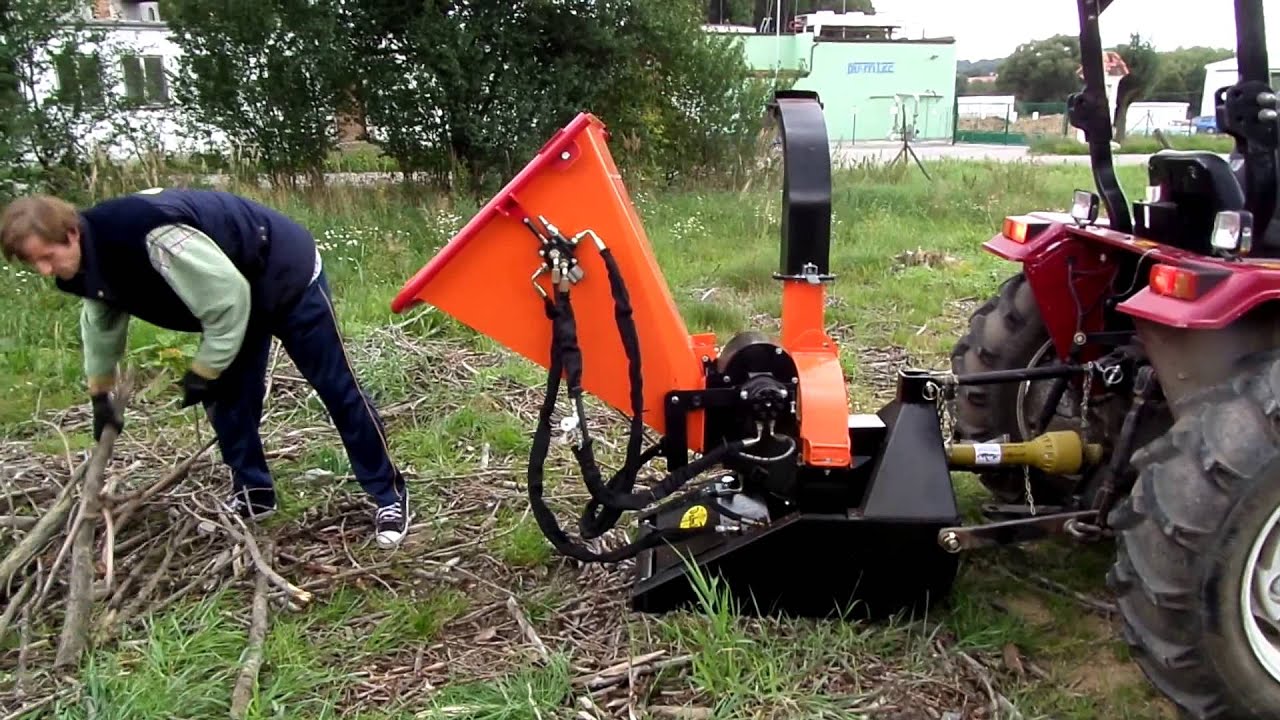 Štěpkovač - Wood chipper Dabaki BX42R (1)