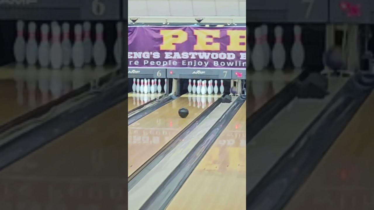 You like bowling #bowlingbeginner #bowlingisfun #bowlingaddicts #bowlingday #bowling