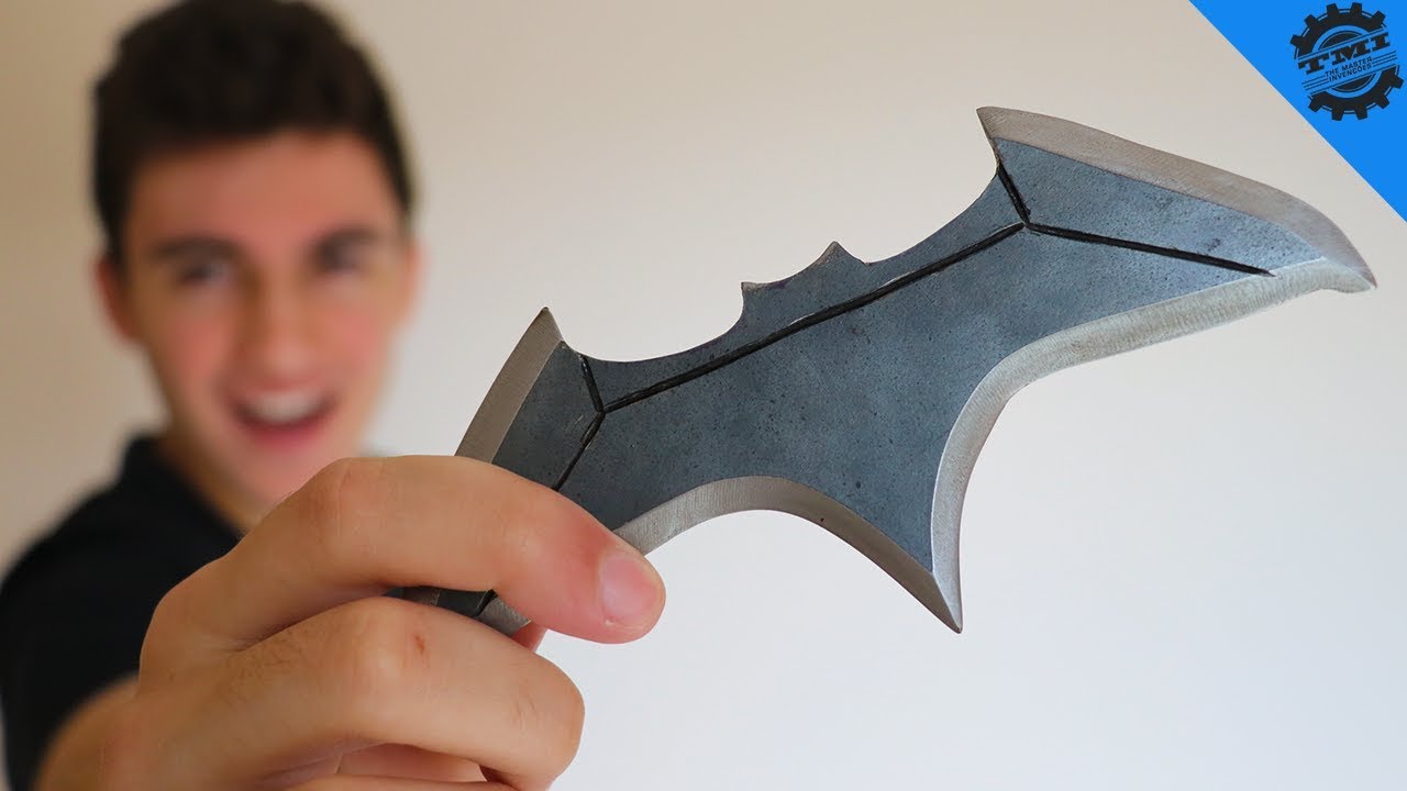 CONSTRUÍ A ARMA DO BATMAN DE VERDADE (Batarang)