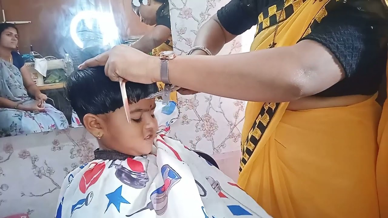mushroom haircut School girl hair cutting / long to short hair cutting / हेयरकट करना सीखें baby girl