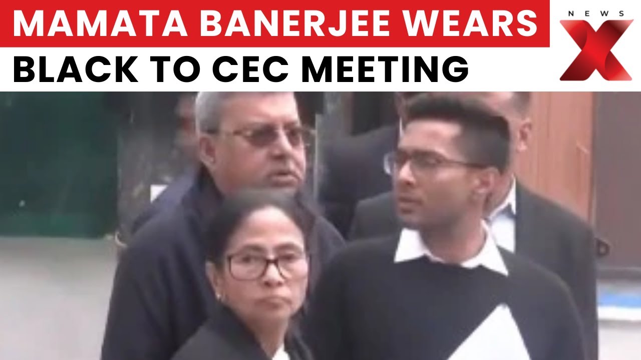Mamata Banerjee Wears Black to CEC Meeting, Raises Eyebrows Among TMC MPs