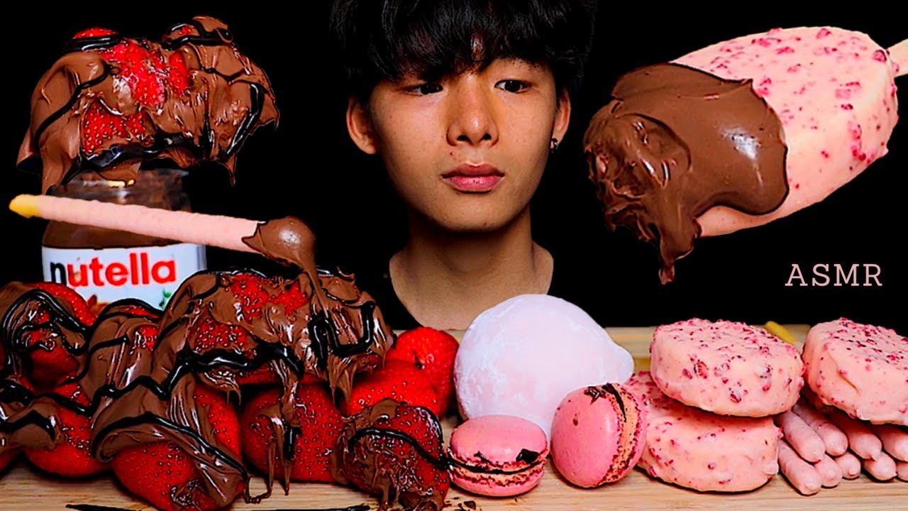 ASMR RED PINK FOOD PARTY, CHOCOLATE ICE CREAM, MOCHI, MACAROONS, NUTELLA STRAWBERRY, 핑크 아이스크림 粉紅色食物🍫