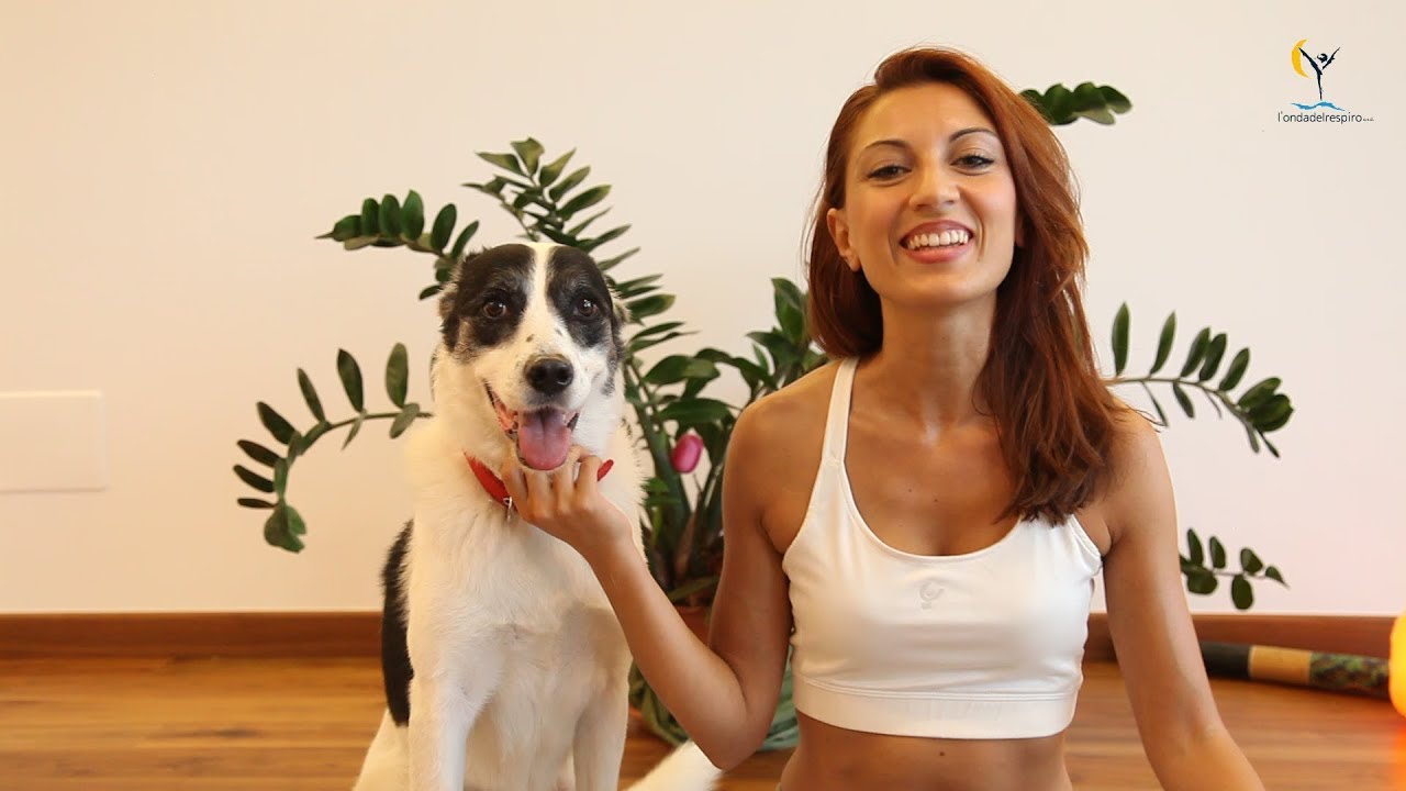 YOGA - Come aprire le spalle e alleviare i dolori cervicali