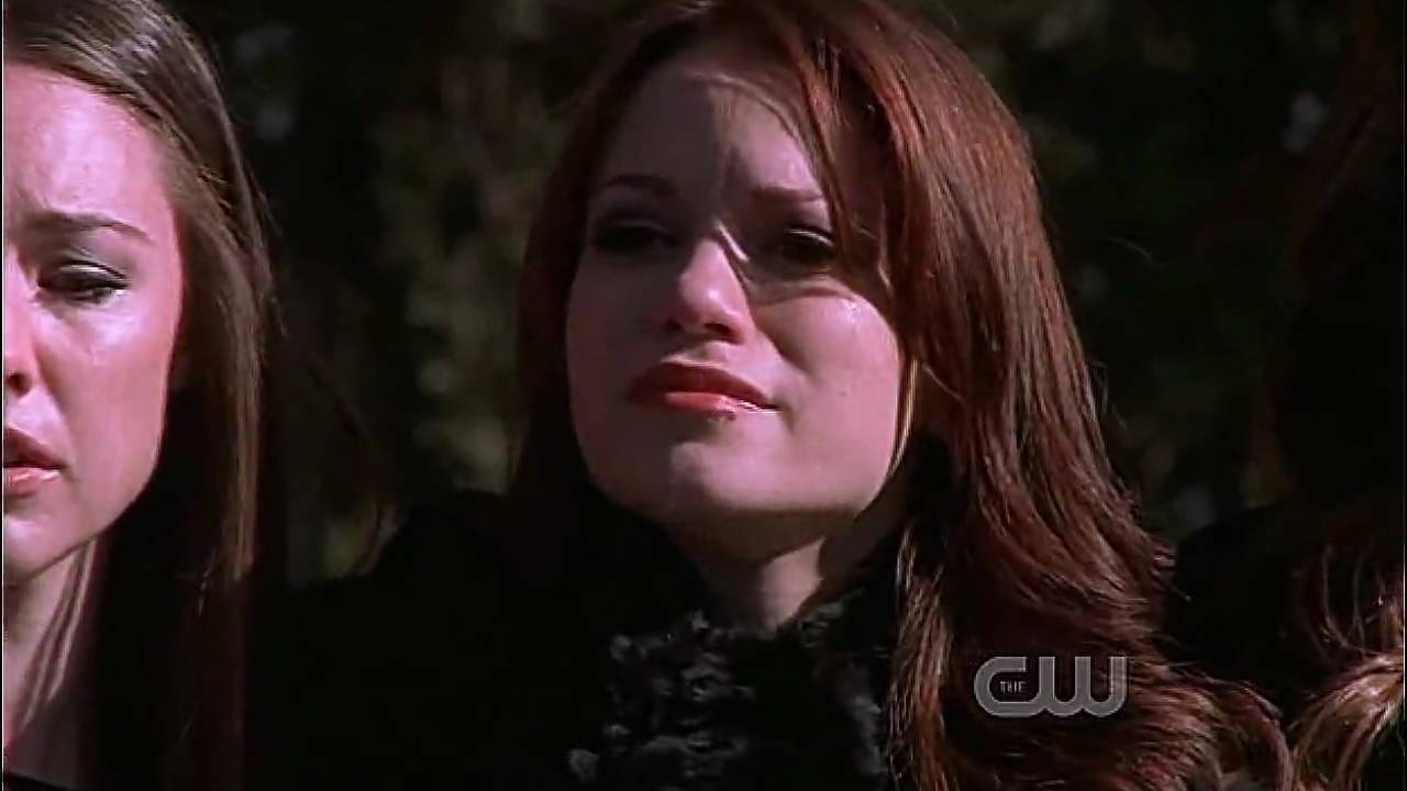 Haley James Scott - {Flowers for a ghost} - Her Mother Dies (I'm Only Human)